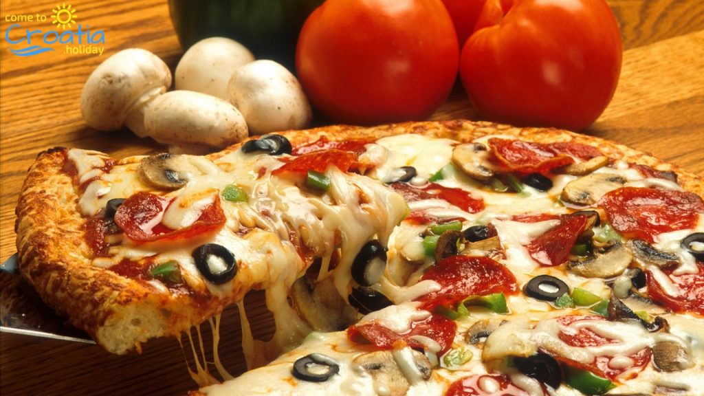 Pizza on Stradun
