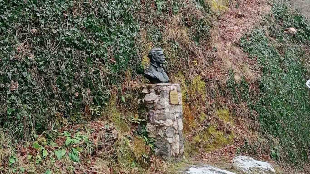 Bust of Dragutin Gorjanović-Kramberger