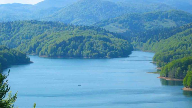 Lokvarsko Lake 1