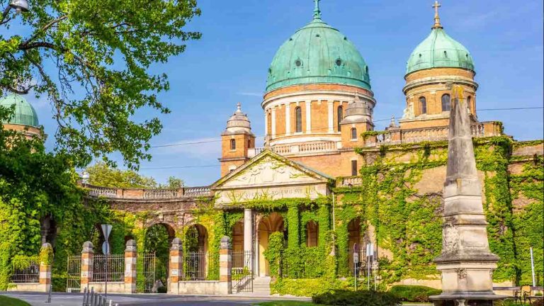 Mirogoj Cemetery 3